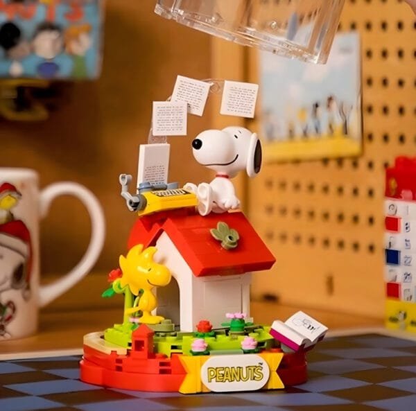 Juego Set De Bloques Kit De Construccion: Pantasy: Peanuts Snoopy Casa Con Capelo - Image 5
